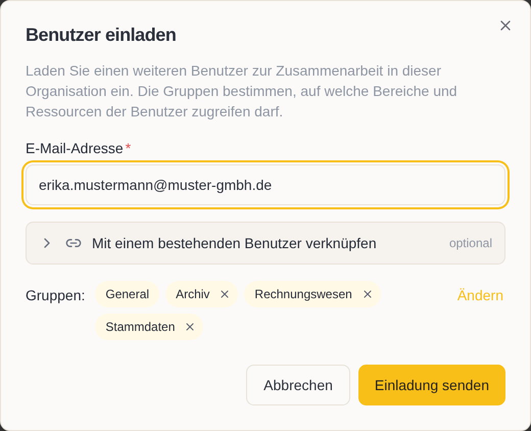 Der Dialog „Benutzer einladen“